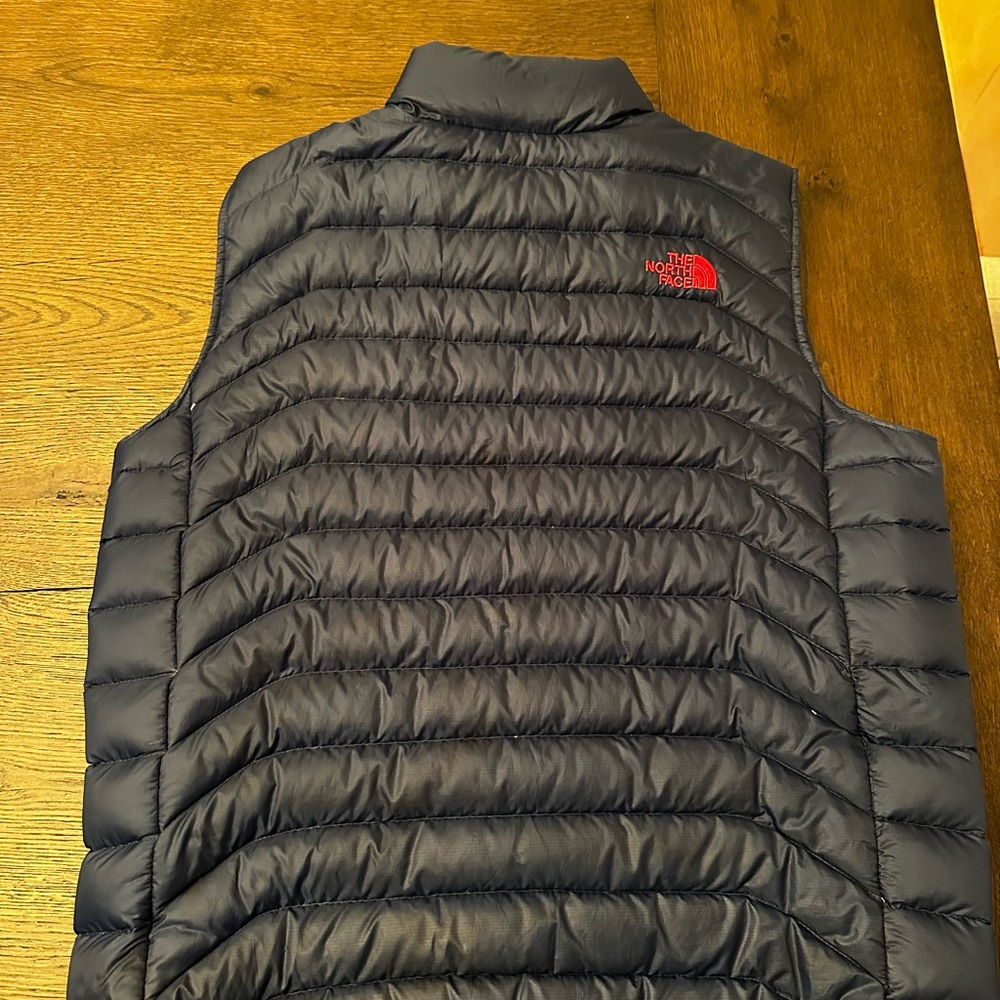 The North Face Vibrant Red and Navy Vest - Picture 2 of 5